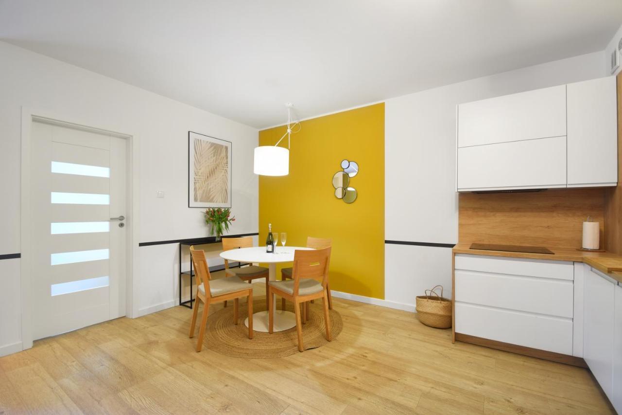 Apartamenty Portowe By Nadmorskie Tarasy C311 Kolobrzeg Ngoại thất bức ảnh